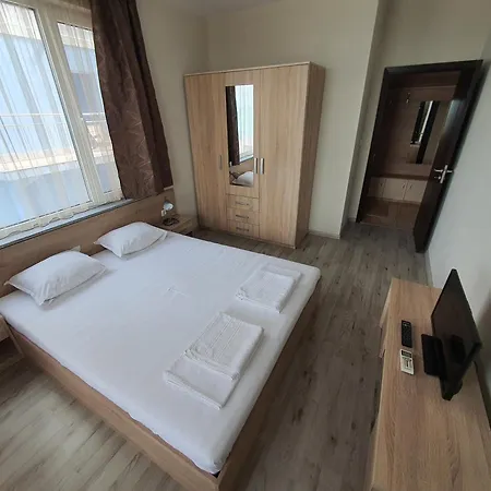 Apartment таня 11 *
