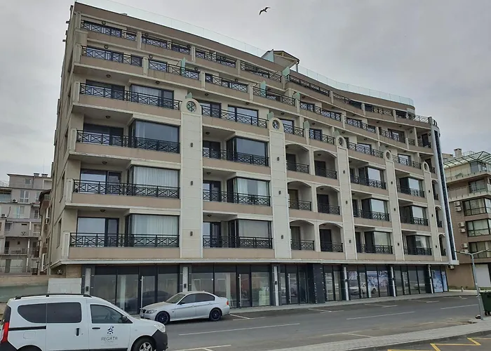 таня 11 Apartment